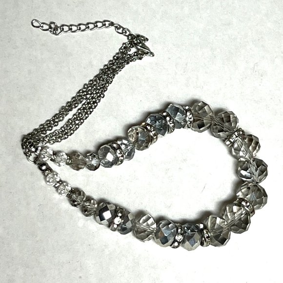 Gray crystal bead necklace with rhinestone spacers, festive - Picture 6 of 6